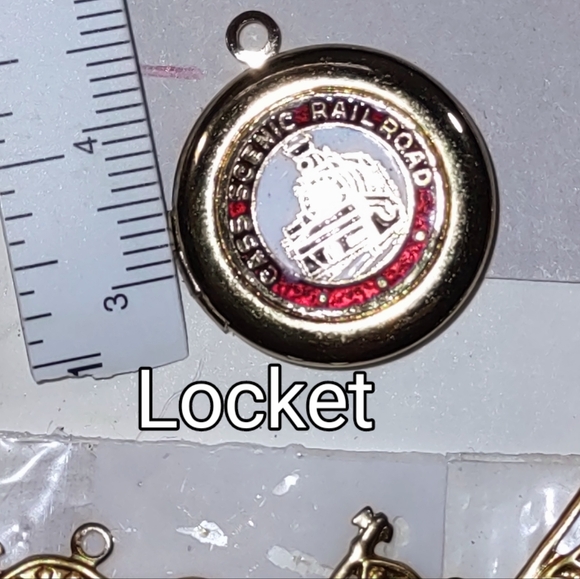 Americana Patriotic DIY Craft Lot - Picture 5 of 12